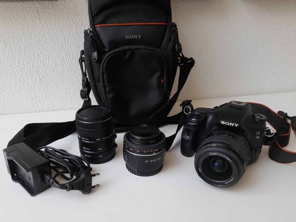 Sony A58 + lenzen en acc., Audio, Tv en Foto, Fotocamera's Digitaal, Ophalen, Spiegelreflex, Geheugenkaart, Kantelbaar/draaibaar scherm