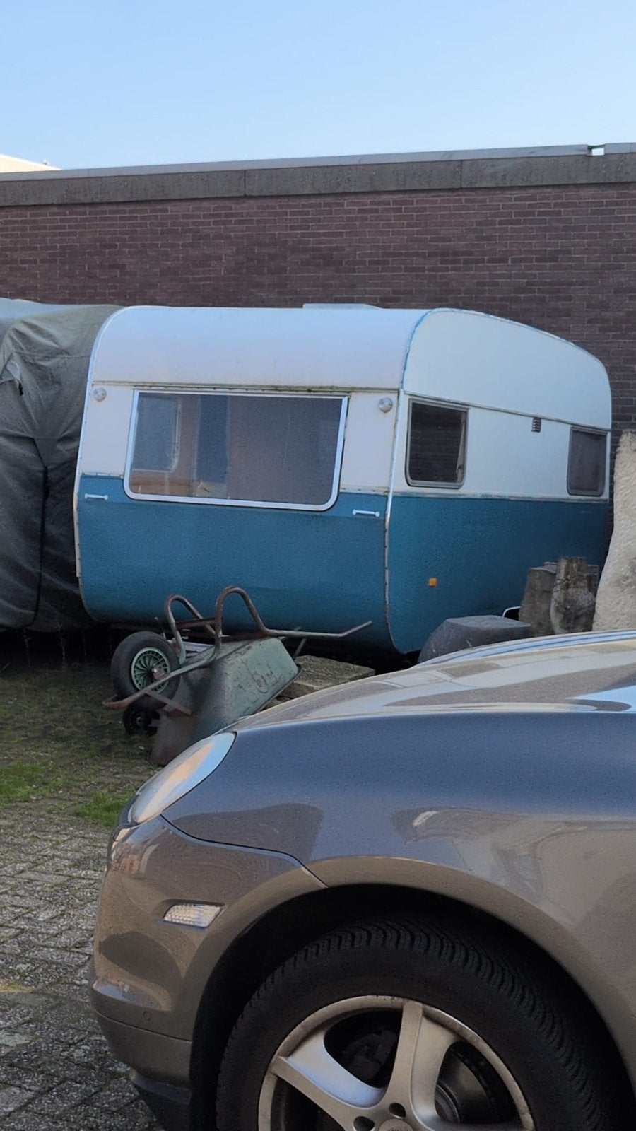 Casco caravan, ideaal voor project of opknapbeurt, Overige typen, Kip, Particulier, 4 tot 5 meter