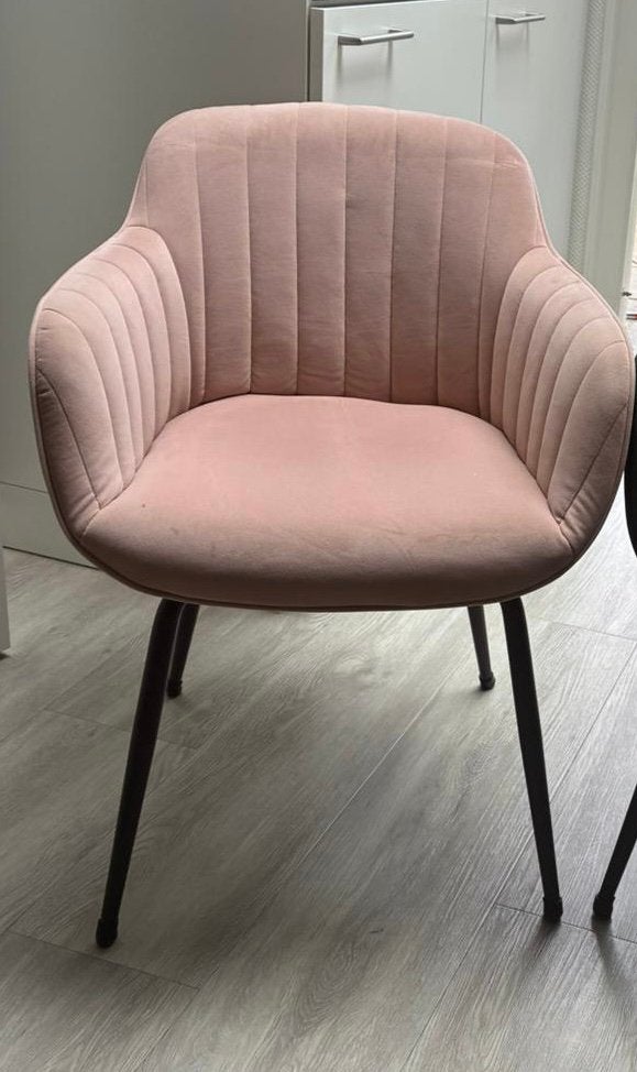 Roze stoel, Ophalen, Zo goed als nieuw, Overige kleuren, Eén