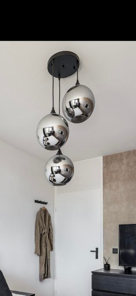 Glazen hanglamp met spiegelglas en zwarte plaat, Huis en Inrichting, Lampen | Hanglampen, Ophalen of Verzenden, Zo goed als nieuw