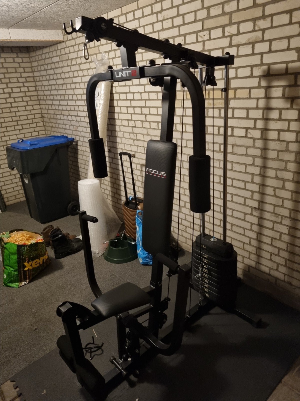 Focus Unit 2 Krachtstation, Sport en Fitness, Ophalen, Benen, Krachtstation, Zo goed als nieuw