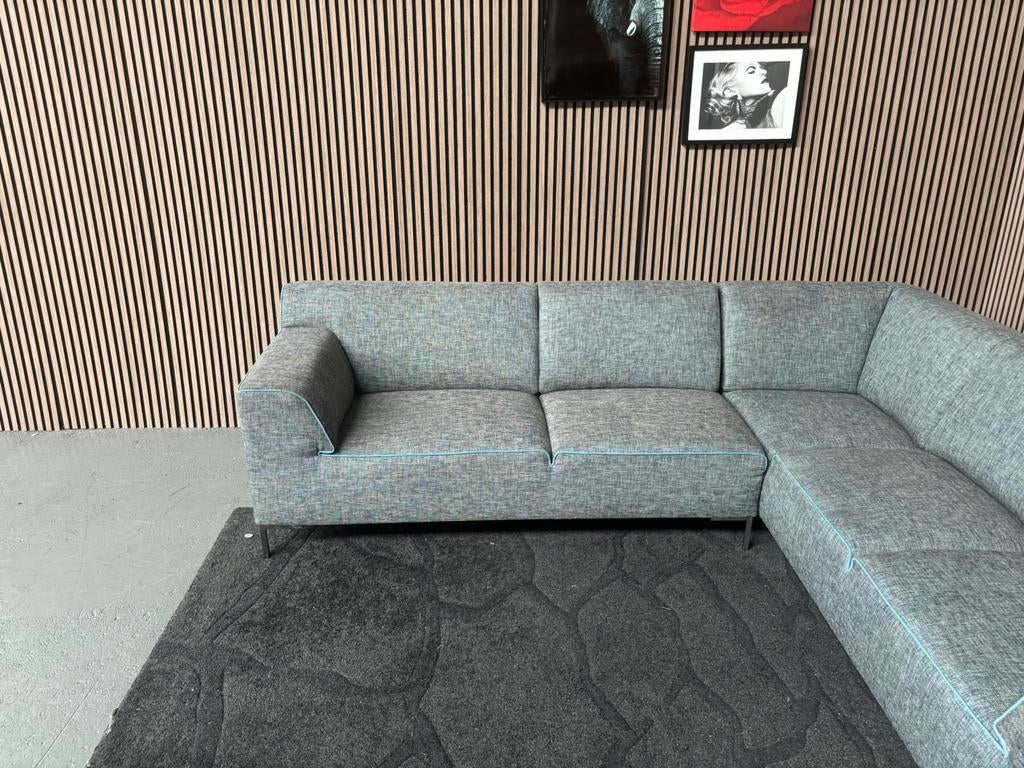 GRATIS LEVERING Montel Fresh Hoekbank 275x250 GEREINIGD, Huis en Inrichting, Banken | Bankstellen, 250 tot 300 cm, Hoekbank, Ophalen of Verzenden