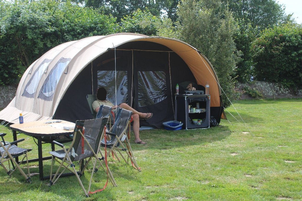 De Waard Velduil tunneltent, Caravans en Kamperen, Ophalen, Zo goed als nieuw