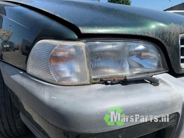 Koplamp rechts van een Volvo V70, Gebruikt, -, -, Ophalen of Verzenden
