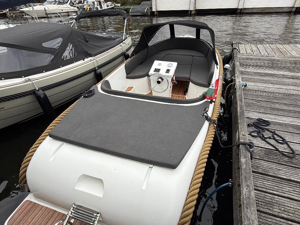 Scandex 600 Tender 2022 30pk incl trailer, Tender, Rondzit, 40 pk, Ophalen