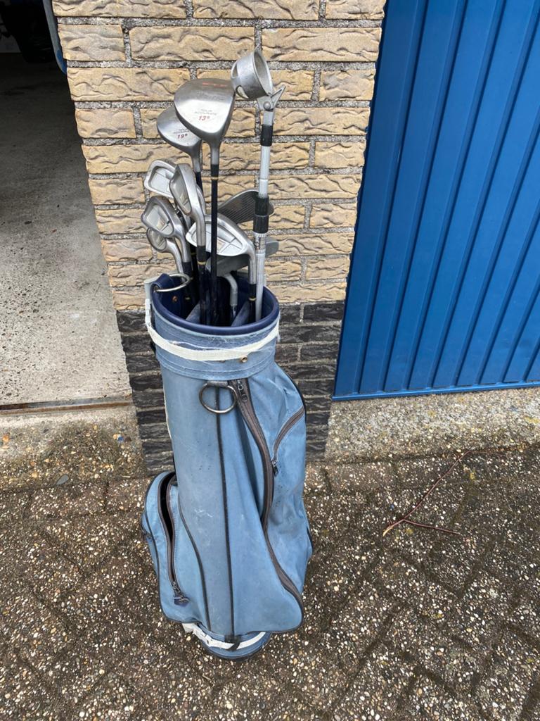 Golf trolley met golf clubs, Ophalen, Gebruikt, Golfkar, Overige merken
