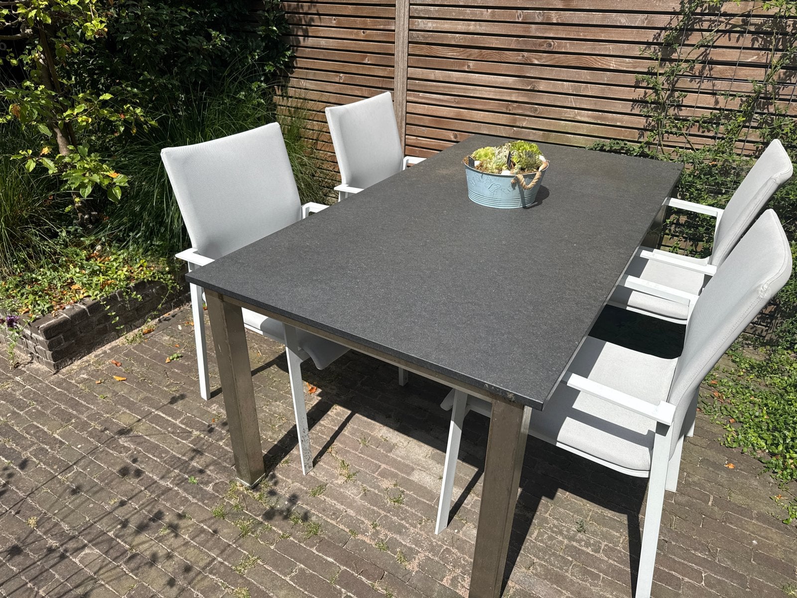 Tuin-/eettafel met natuursteen blad en RVS onderstel, Ophalen, Gebruikt, Rechthoekig, Rvs