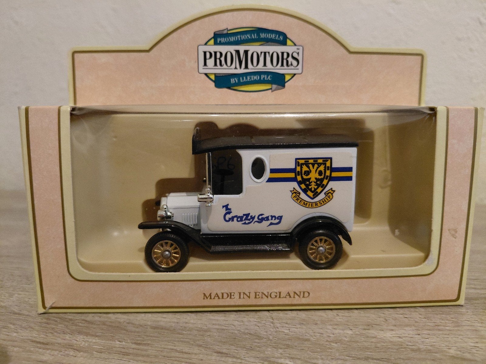 Limited Edition 'Wimbledon FC' Model 'T' Van, Overige merken, 1:50 of kleiner, Auto, Verzenden