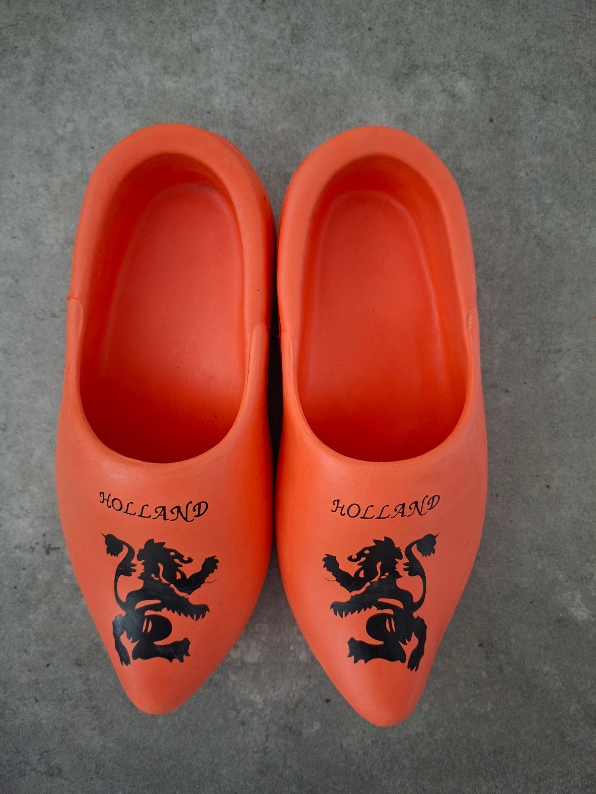Oranje kunststof klompen, Ophalen of Verzenden, Zo goed als nieuw