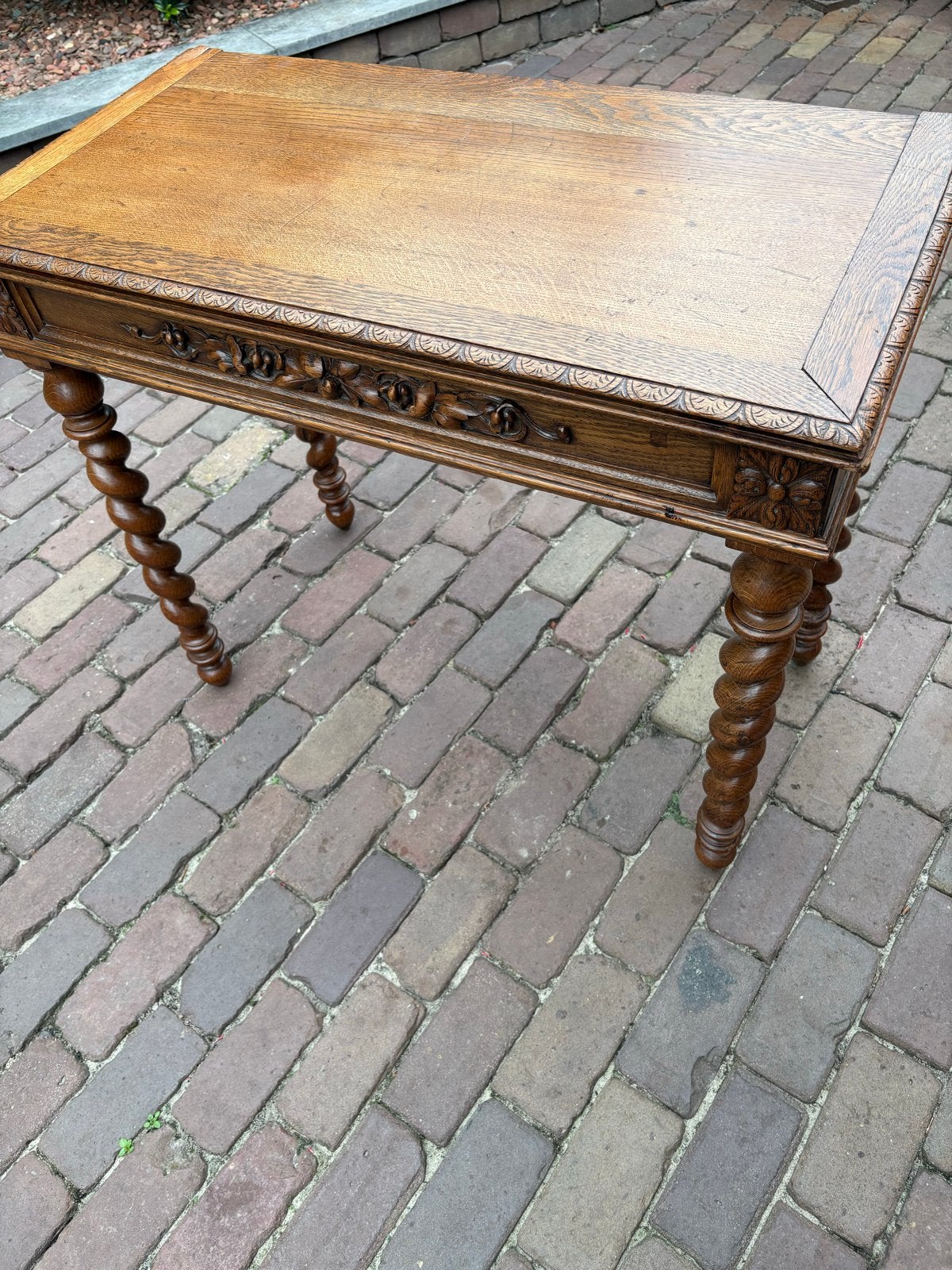Antieke eiken speel klaptafel 1880 met houtsnijwerk, Antiek en Kunst, Ophalen