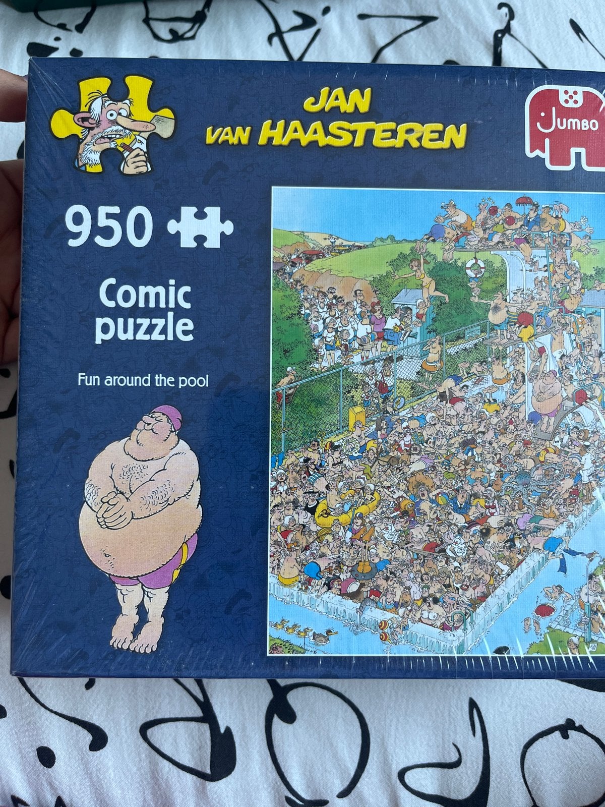 Jan van Haasteren Comic Puzzel - Fun around the pool 950 stu, Ophalen of Verzenden, Meer dan 50 stukjes, Nieuw, 6 jaar of ouder