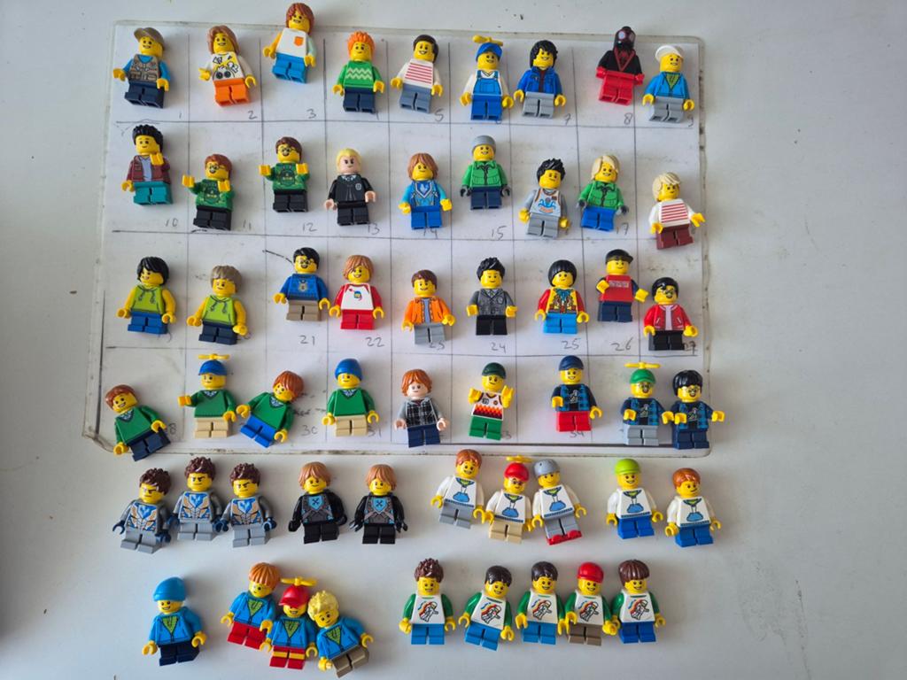 Lego adv37 kind jongen man poppetjes city space nexo knight, Ophalen of Verzenden, Nieuw
