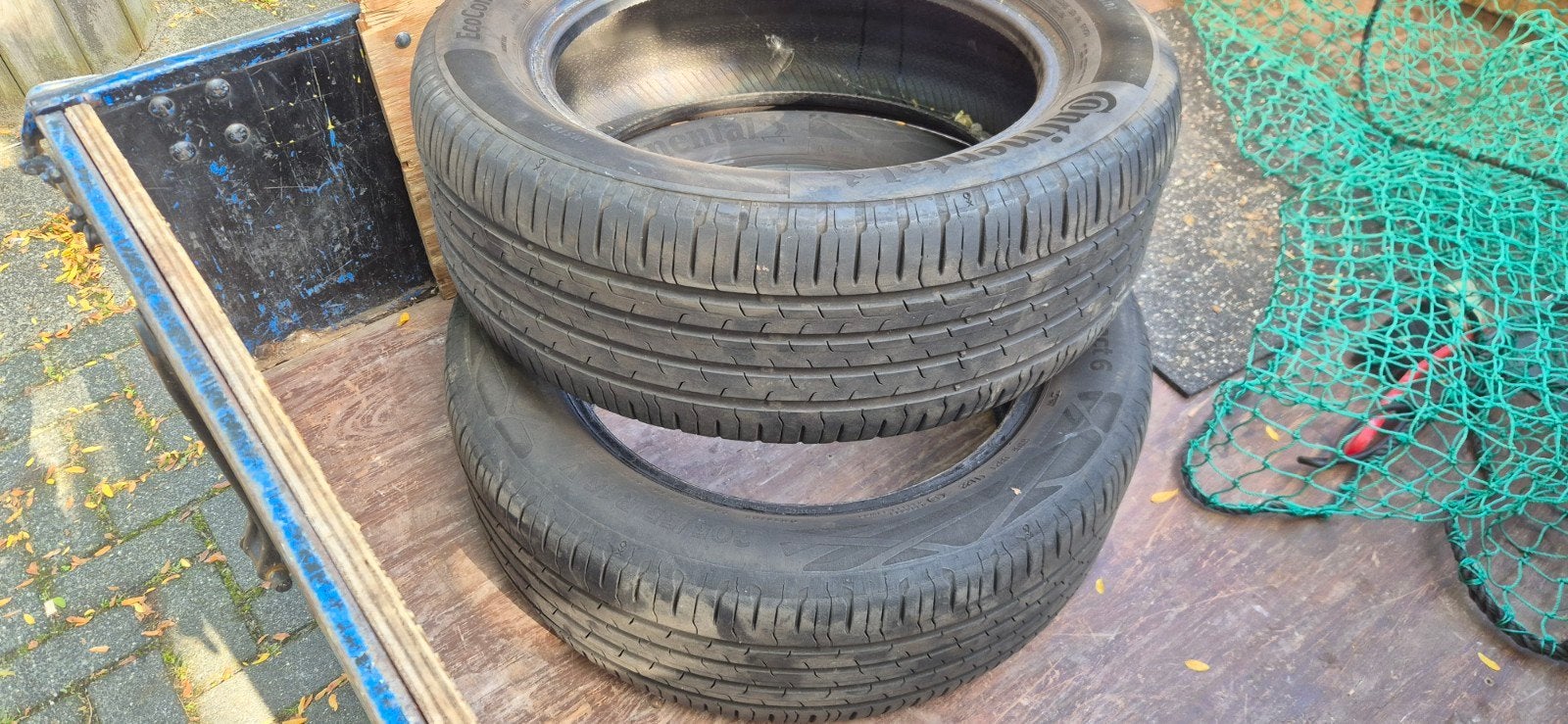 2 losse Continental banden, Auto diversen, Ophalen