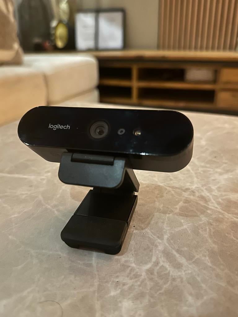 Logitech Full HD BRIO Webcam (USB-C) - Zo goed als nieuw, Ophalen of Verzenden, Zo goed als nieuw, Monitorclip