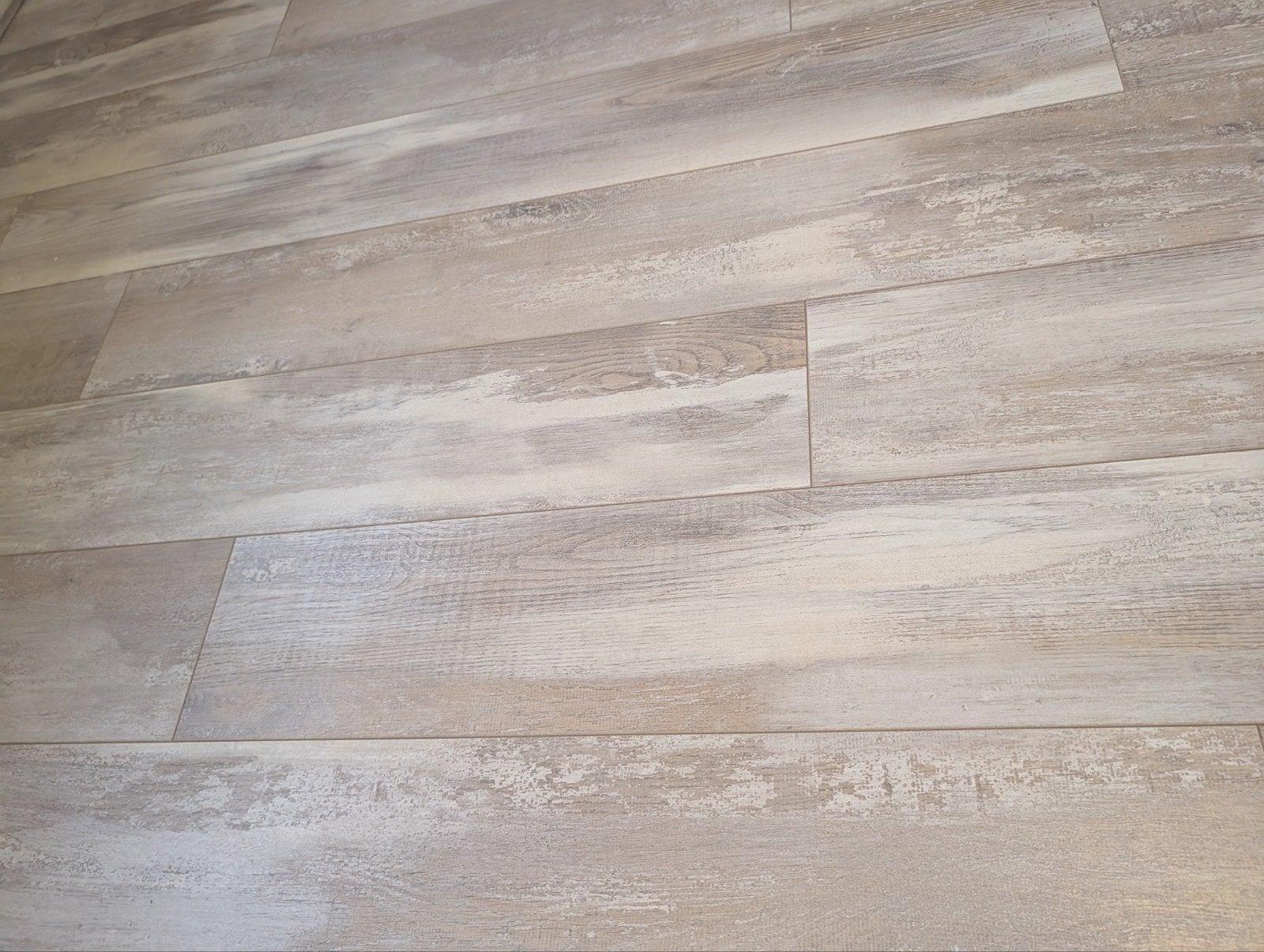 Gratis 1,5 doos af te halen: Laminaat Iceland Oak (ca. 2,131, Doe-het-zelf en Verbouw, Ophalen, Nieuw, Minder dan 5 m², 10 tot 30 cm