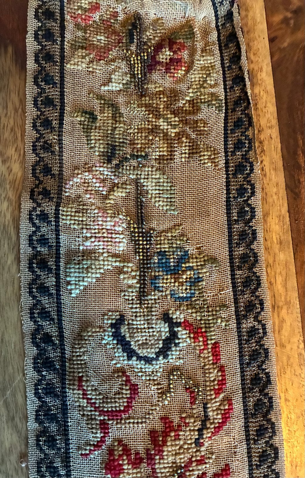 Antiek Schellekoord met Geborduurde Bloemen, Ophalen of Verzenden
