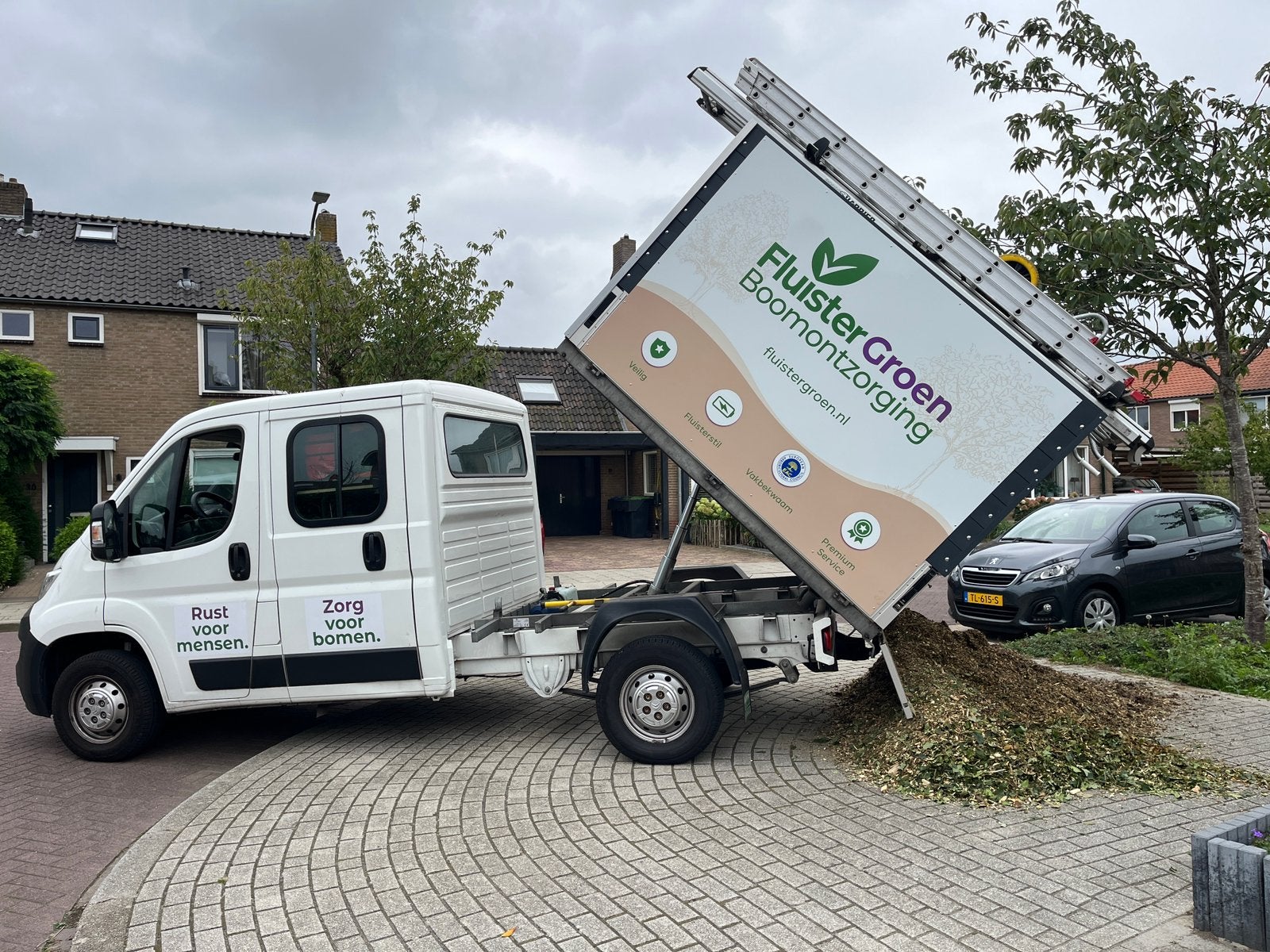 Gratis Houtsnippers - SOEST - bio eco mulch compost, Tuin en Terras, Overige materialen, Bruin, Overige typen, Nieuw