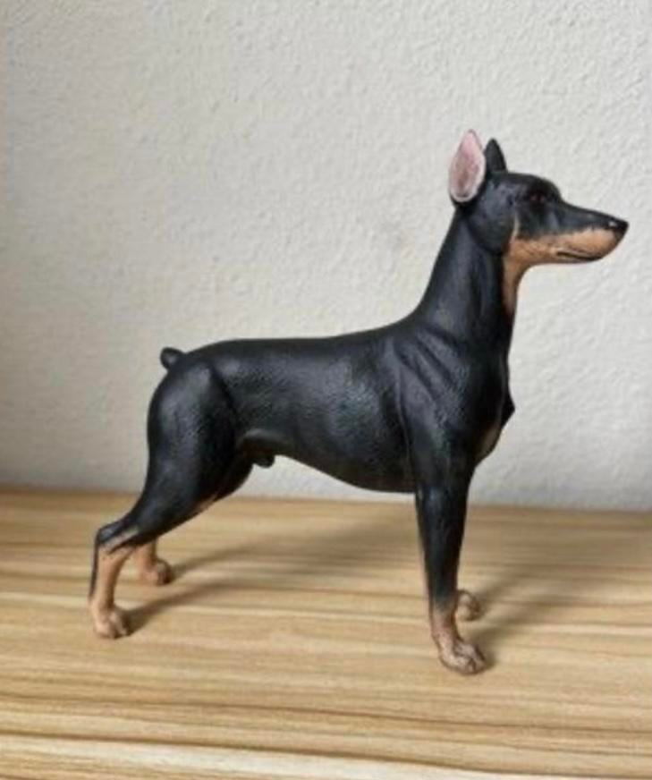 Akita 7733 Dobermann Pincher dierfiguur - 17 cm, Ophalen of Verzenden, Zo goed als nieuw, Hond of Kat, Beeldje of Figuurtje