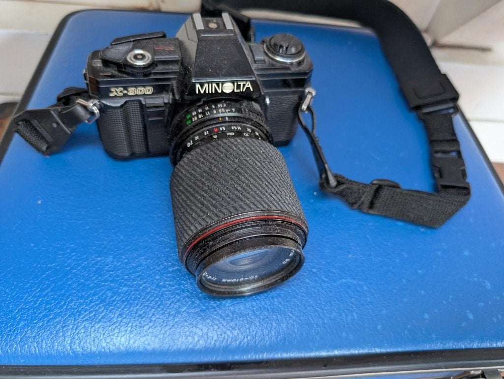Minolta x-300 met tokina sd 70-210mm 1:4 5.6 Lens, Ophalen of Verzenden, Gebruikt, Spiegelreflex, Minolta