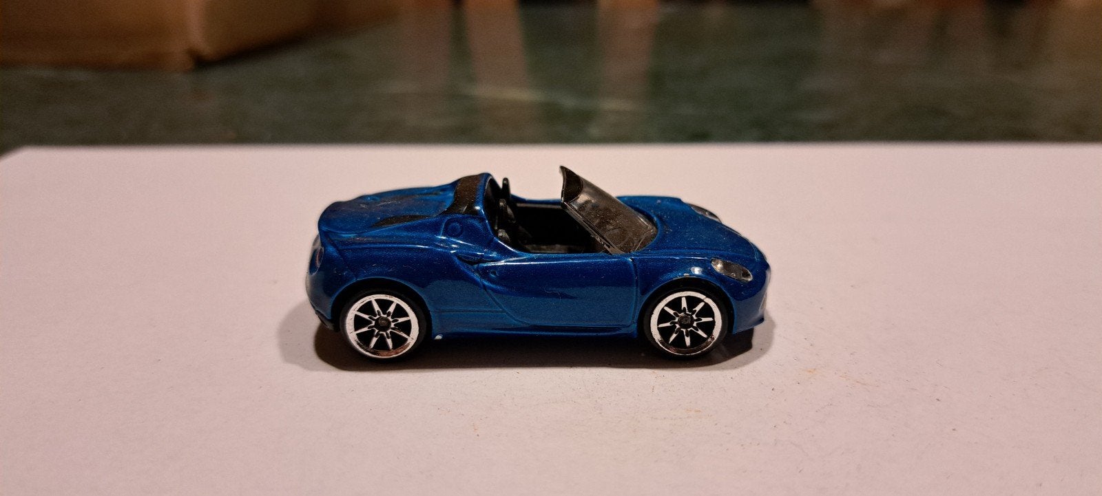 alfa romeo 4c spider 1:57 majorette, Ophalen of Verzenden, Auto