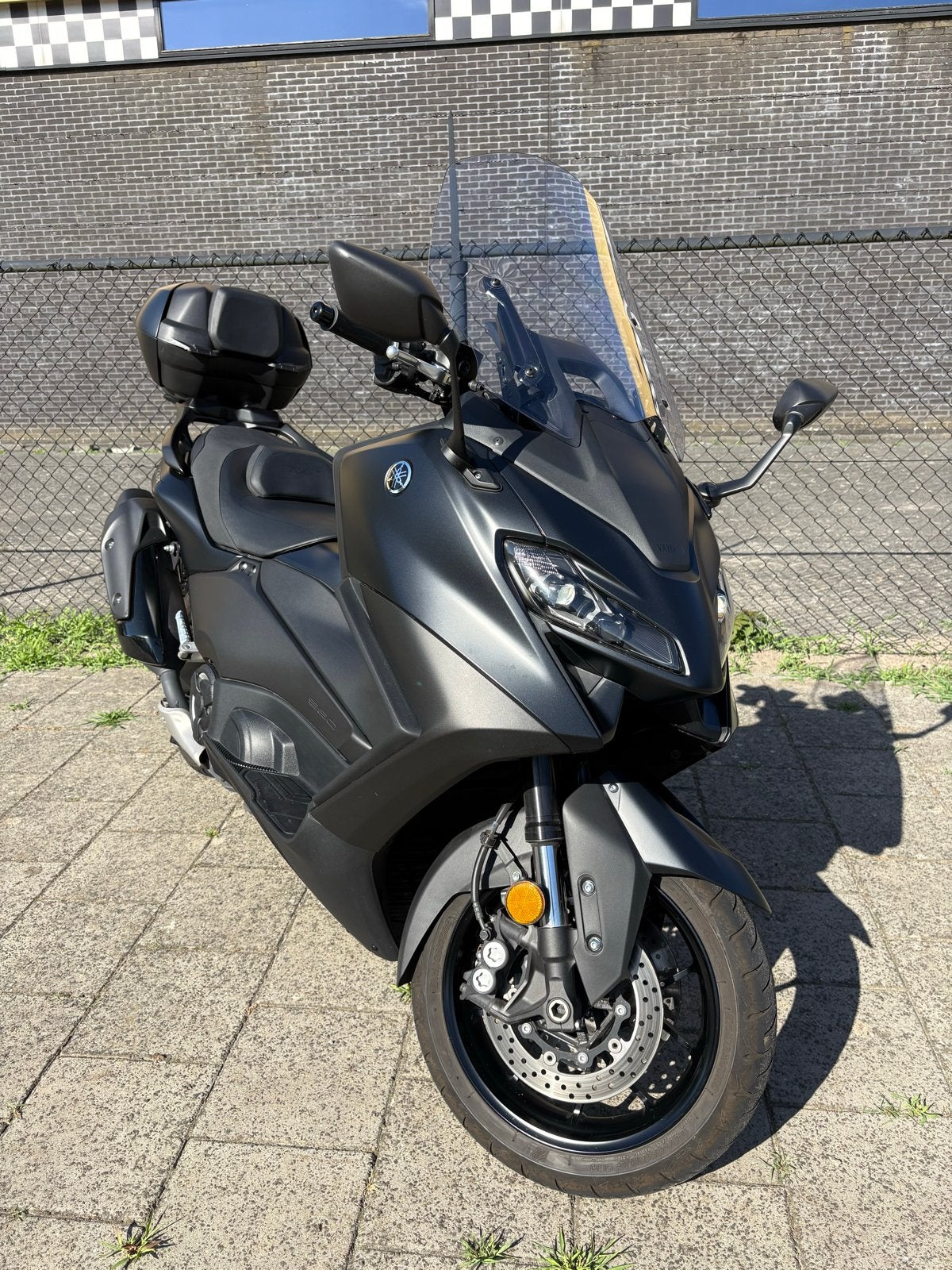 Yamaha TMAX 560 1e Eigenaar Aankoopbon aanwezig Nieuwstaat, Motoren, Motoren | Yamaha, Occasion, 562 cc, Particulier, Meer dan 35 kW