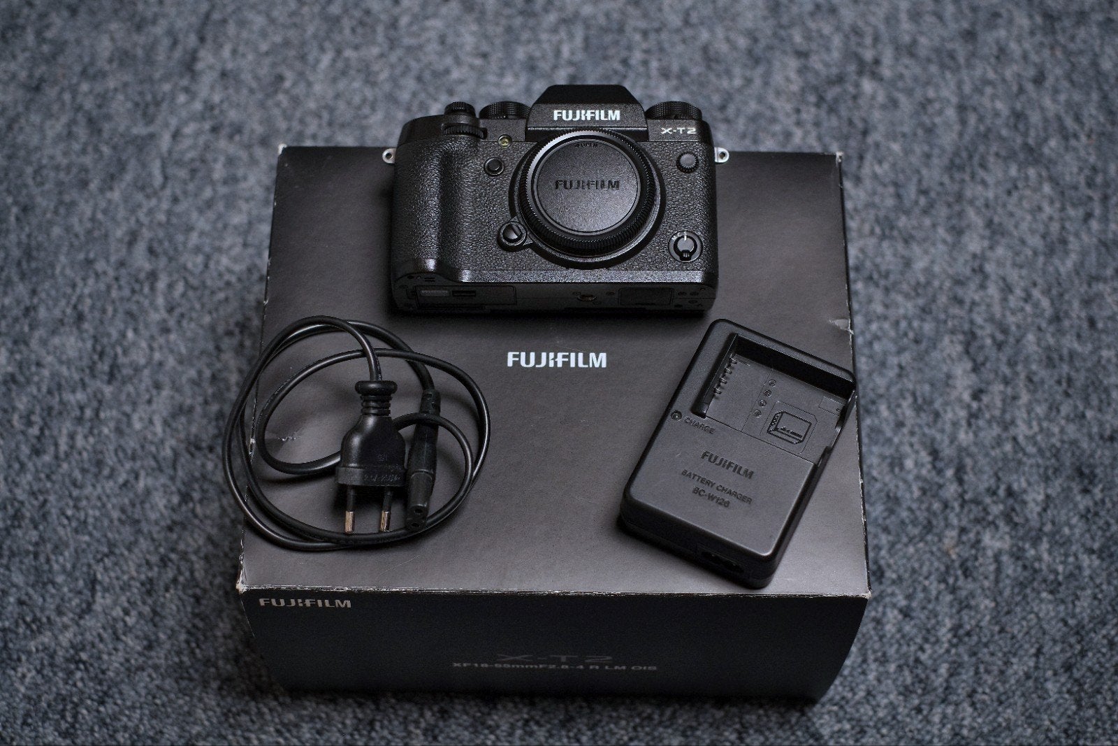 Fujifilm X-T2  z.g.a.n., Bluetooth, Accu, Ophalen of Verzenden, Zo goed als nieuw