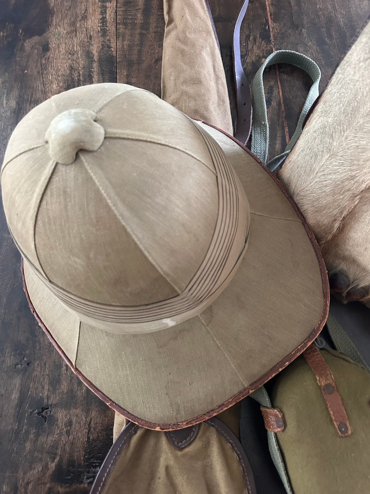 Antieke Tropenhelm Congo privé collectie Antropoloog ca.1930, Antiek en Kunst, Ophalen of Verzenden