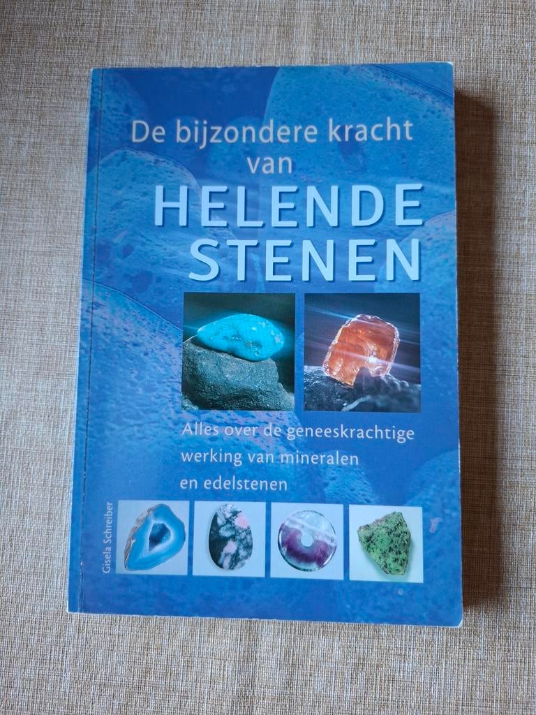 Helende stenen, Boeken, Ophalen of Verzenden, Zo goed als nieuw
