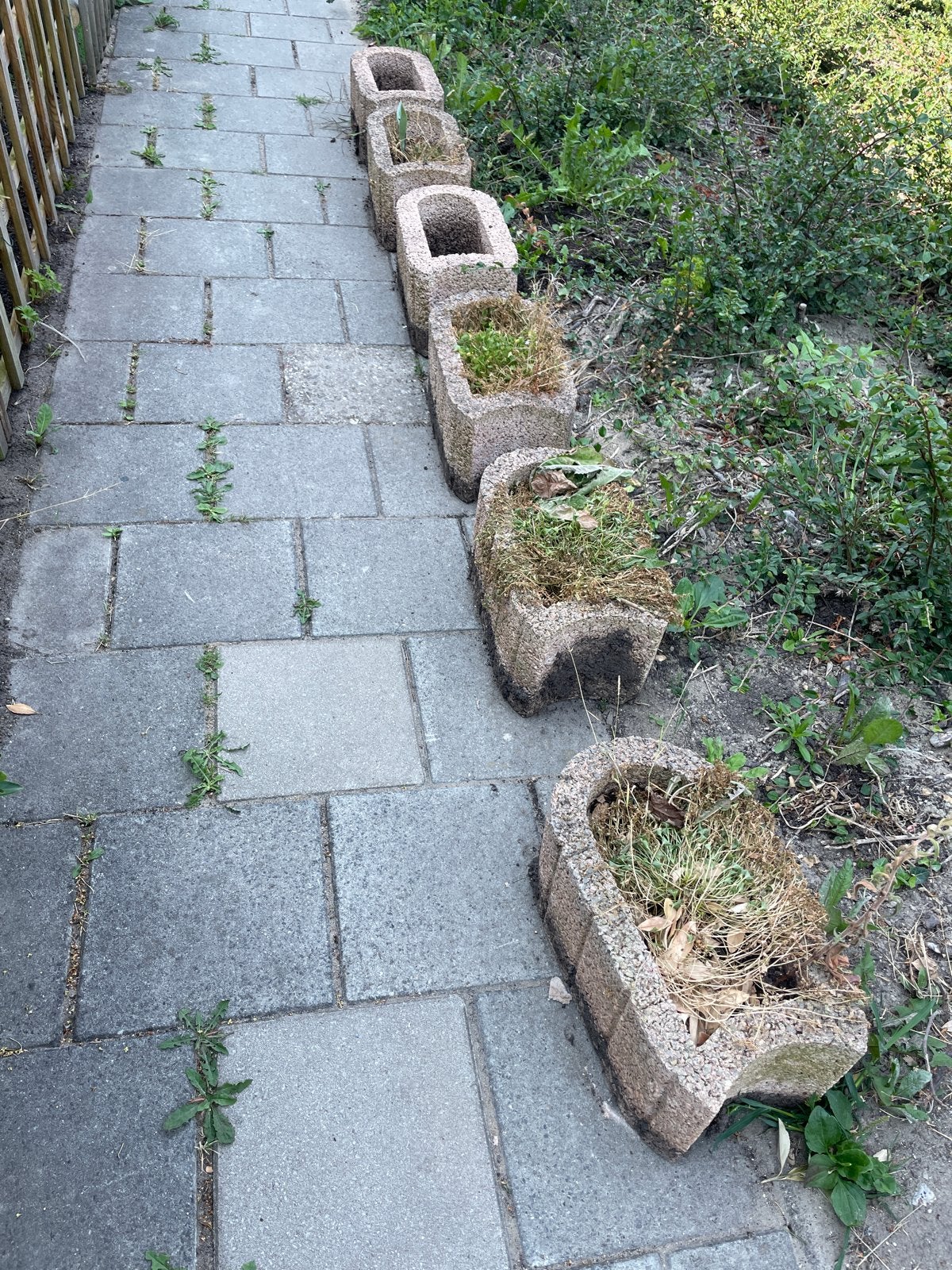 Betonnen bloembakken voor tuin of balkon, Tuin en Terras, Bloembakken en Plantenbakken, Gebruikt, Beton, Balkon, Minder dan 30 cm