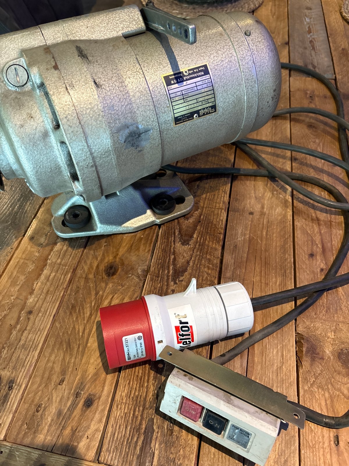 Kobold Elektromotor - Krachtige en Betrouwbare Motor, Doe-het-zelf en Verbouw, Motoren, Ophalen, Gebruikt, Elektromotor, 1400 tot 1800 rpm