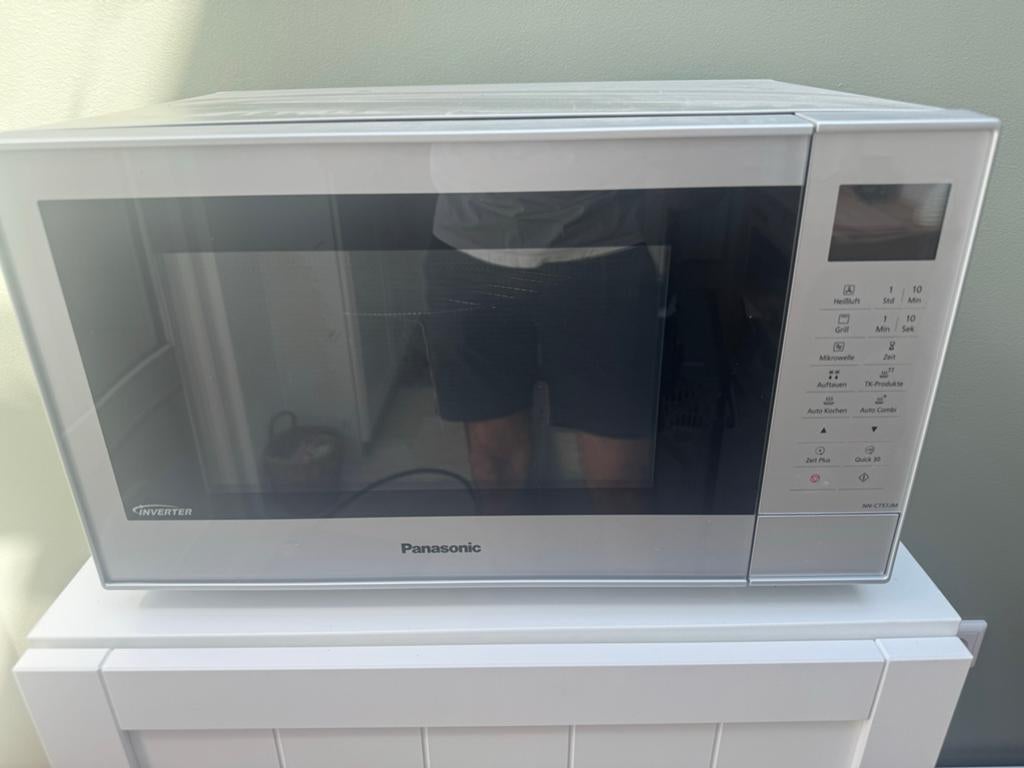 Panasonic NN-CT57JM Combi-magnetron met hetelucht en grill, Ophalen, Zo goed als nieuw, Draaiplateau, 45 tot 60 cm