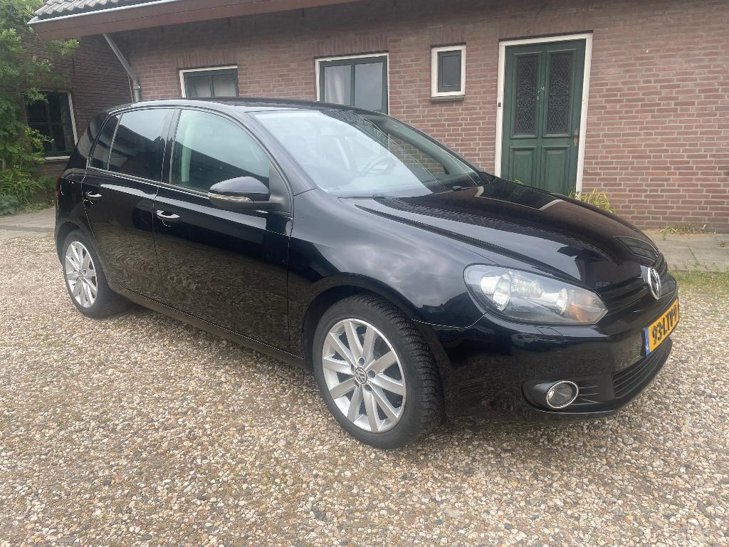 Volkswagen Golf 1.4 TSI DSG 200PK 2009, Stof, 4 cilinders, 1133 kg, 610 kg