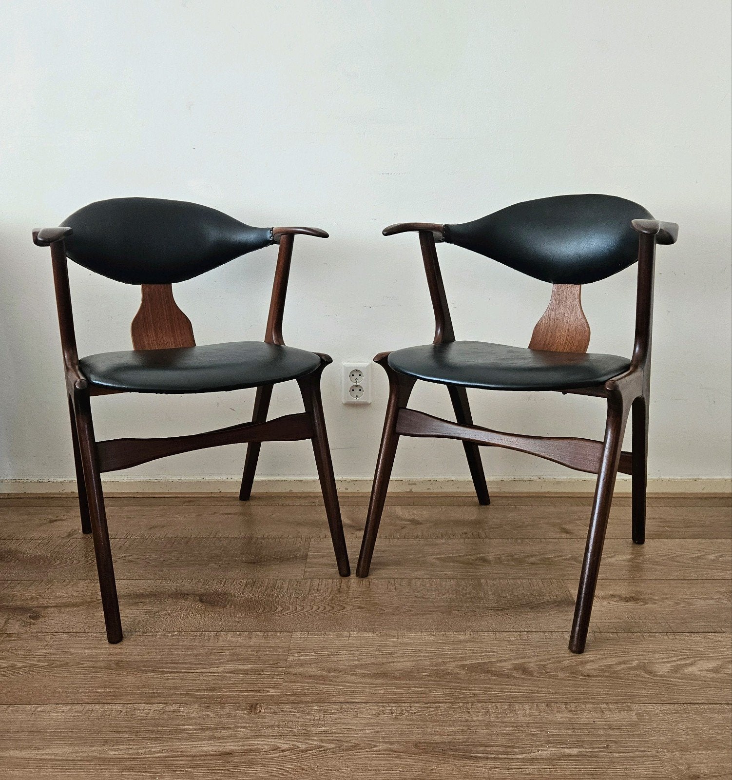 2 Vintage Louis van Teeffelen stoelen, Ophalen, Gebruikt, Twee, Bruin