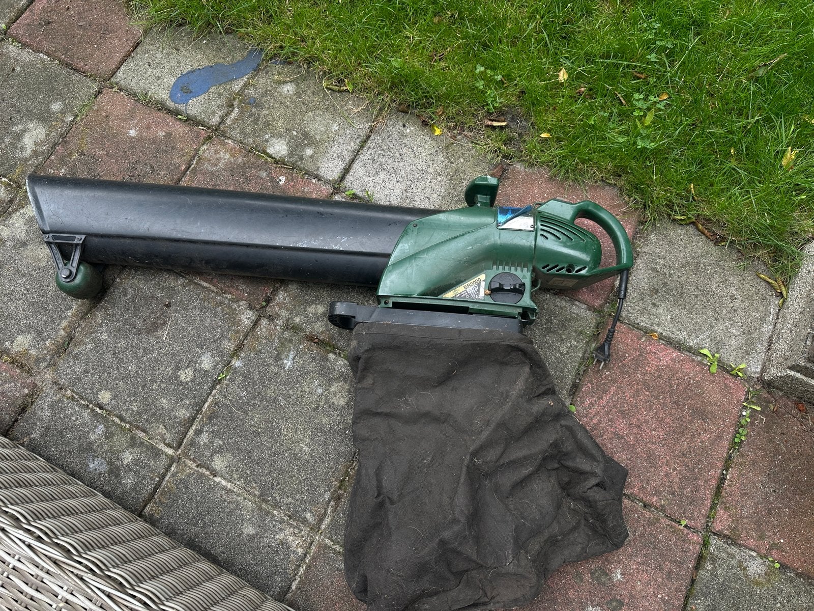 Bladblazer Greenway 2000W met zuigfunctie en opvangzak, Tuin en Terras, Bladblazers, Gebruikt, Handgedragen, Ophalen of Verzenden