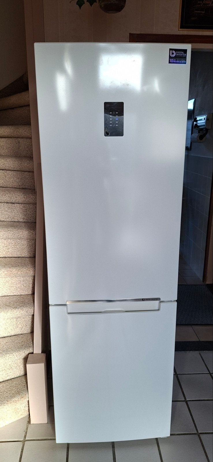 Samsung koelvriescombinatie No Frost display, Ophalen, 200 liter of meer, 60 cm of meer, Met aparte vriezer