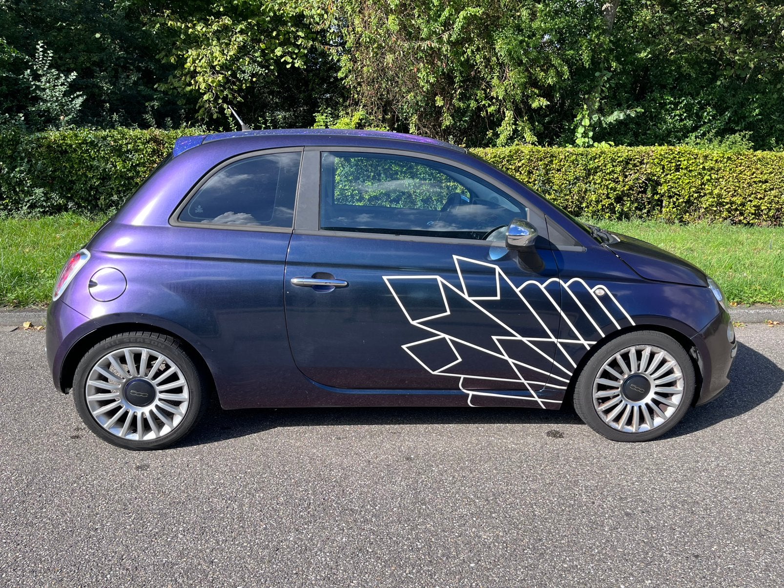Foto 5 van Unieke Fiat 500 Automaat | Kameleon & Sterrenhemel Dak!