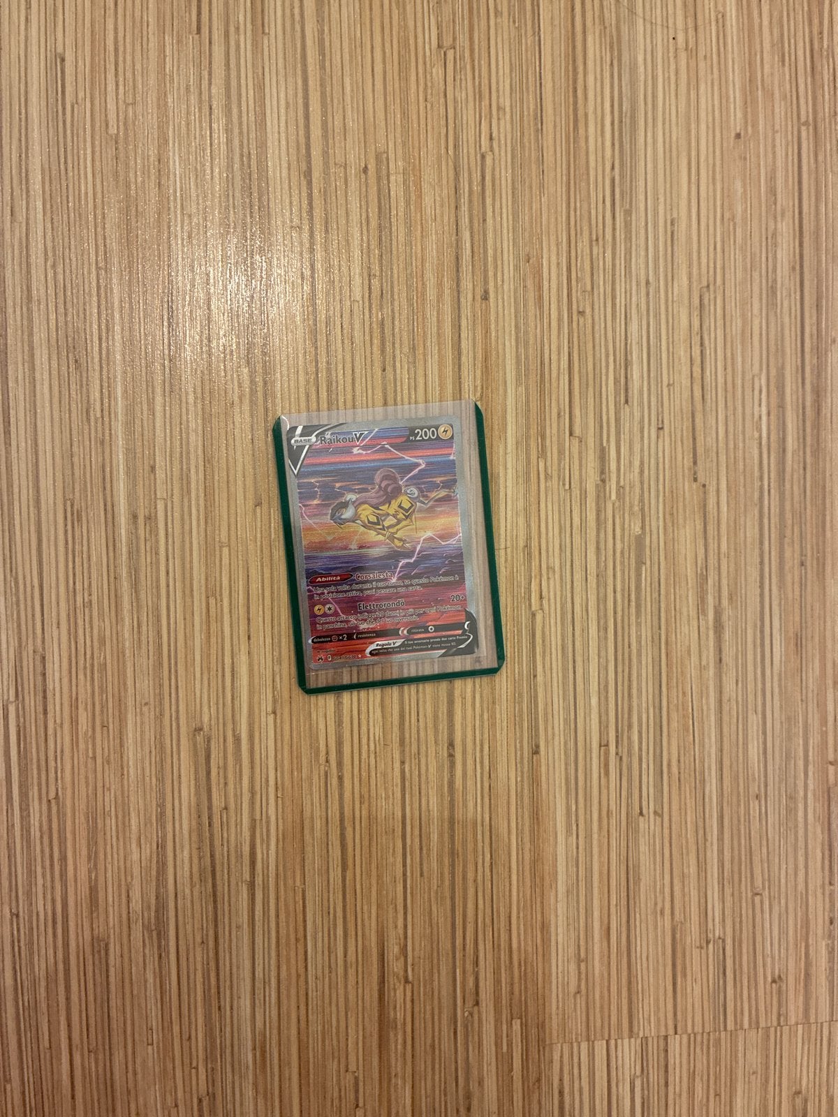 Raikou V Pokémon kaart (Full Art), Ophalen of Verzenden, Zo goed als nieuw, Losse kaart, Foil