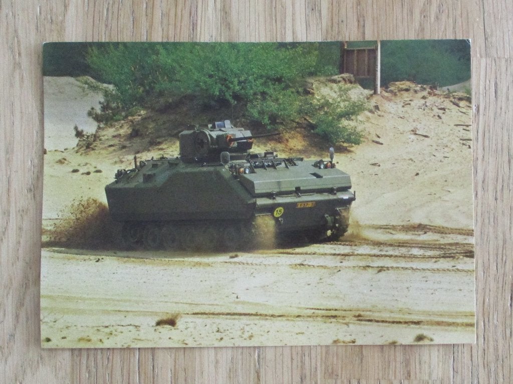 YPR 765 voertuig Ansichtkaart Koninklijke Landmacht, Ophalen of Verzenden, Landmacht, Nederland, Foto of Poster