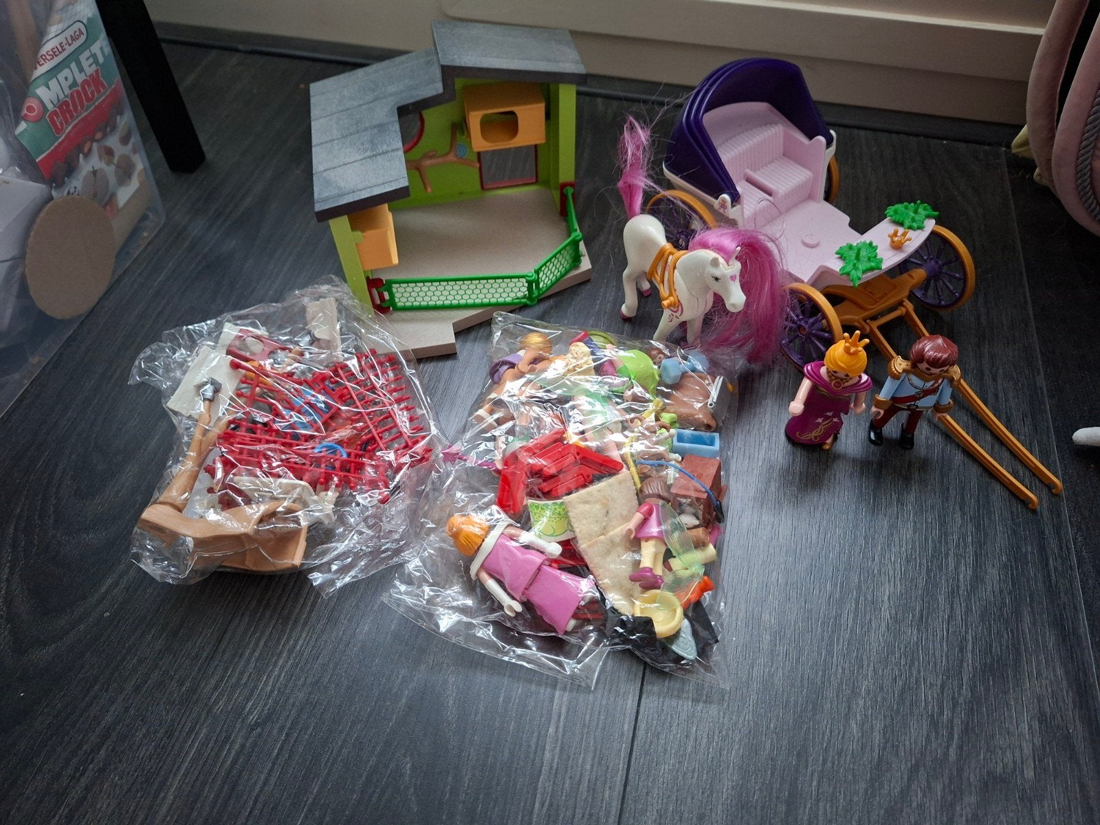 Playmobil losse onderdelen, koets en kattenverblijf, Ophalen of Verzenden, Gebruikt