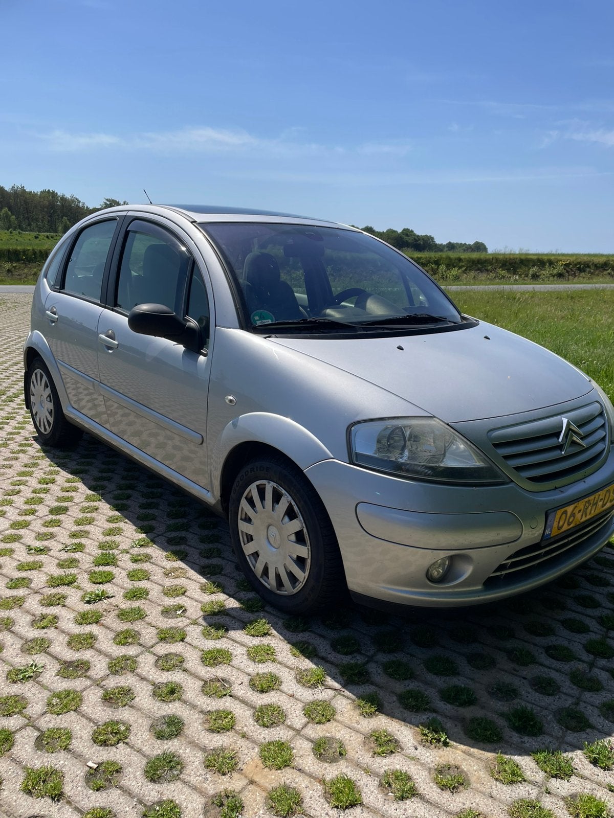 Citroën C3 1.4 I AUT 2005 Grijs, 15 km/l, Origineel Nederlands, Particulier, Zilver of Grijs