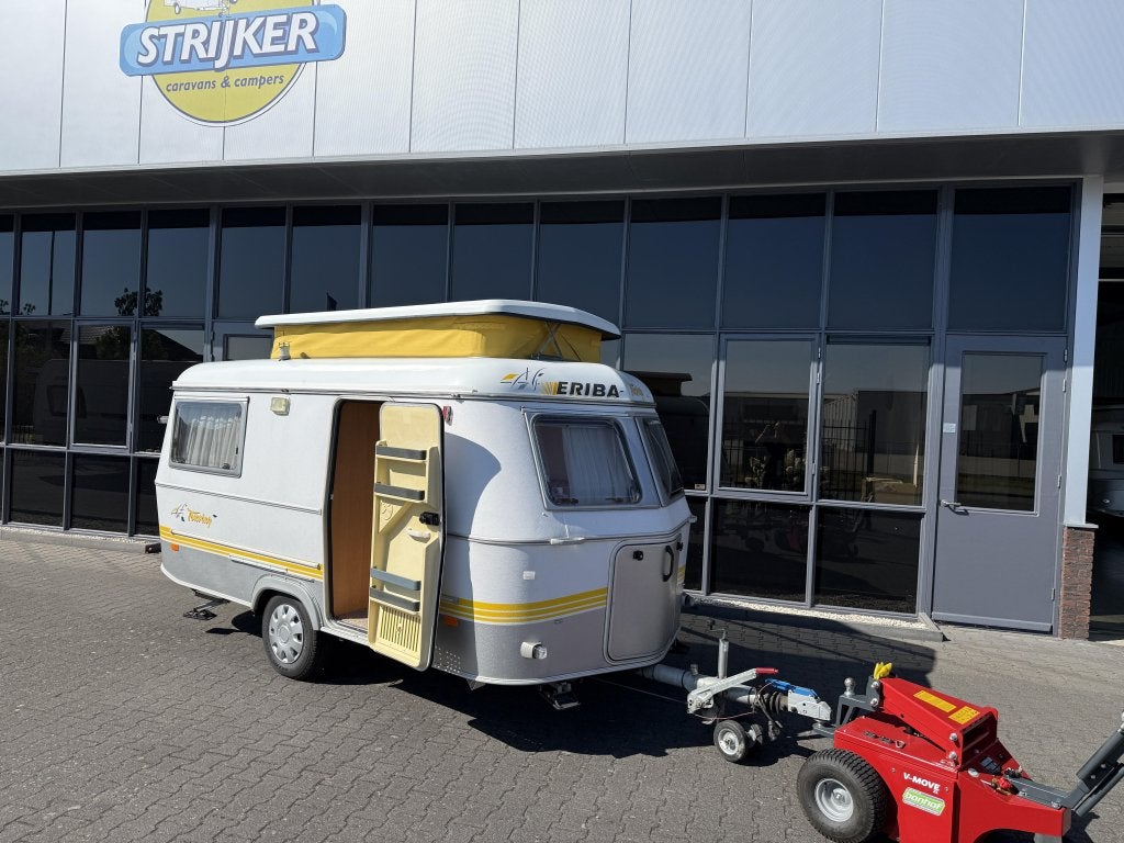 Eriba Touring Triton 418 Bed + XL zit # 4 persoon 1000KG max, Bedrijf, Treinzit, 750 - 1000 kg, Schokbreker