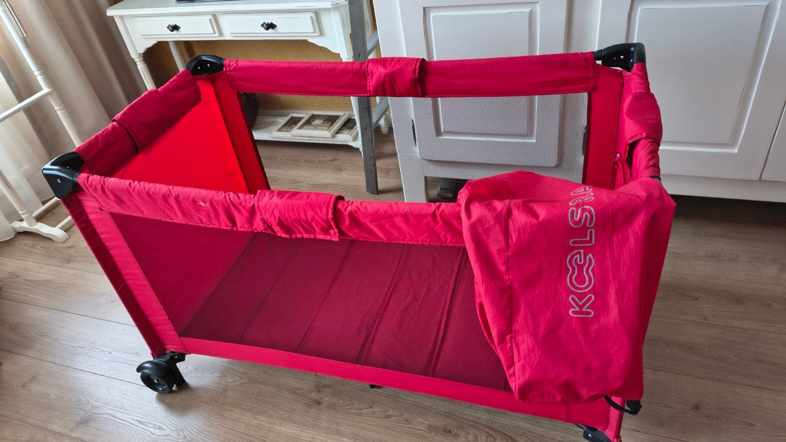 baby bedje, logeer bedje, camping bedje, Ophalen of Verzenden, Zo goed als nieuw