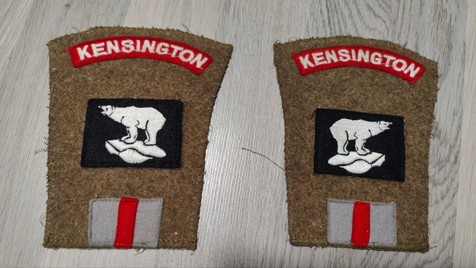 Reproductie insignia kensington, Ophalen of Verzenden, Landmacht, Engeland, Embleem of Badge