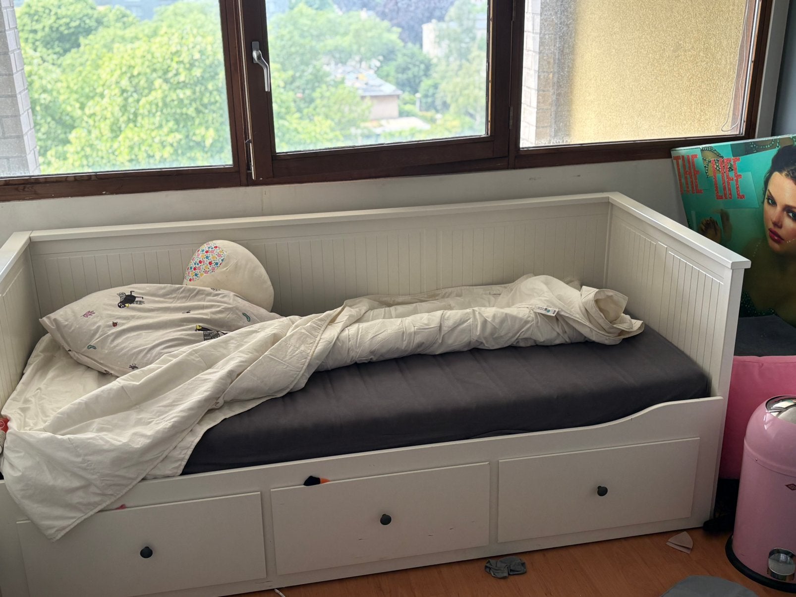 Hemnes Ikea bed prima staat Amsterdam, Huis en Inrichting, Slaapkamer | Slaapbanken, Zo goed als nieuw, 140 cm, 200 cm, Tweepersoons