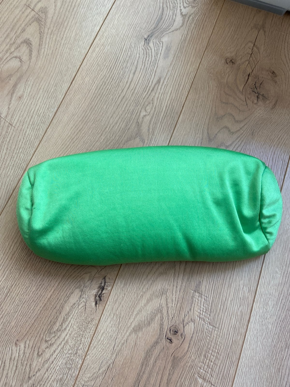 Groen Rolkussen - Zo goed als nieuw, Ophalen of Verzenden, Zo goed als nieuw, Rolkussen, Cilindervormig