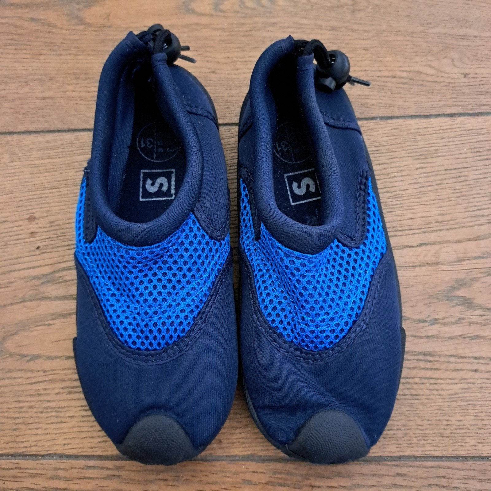 Waterschoenen maat 31 - Blauw, Kinderen en Baby's, Kinderkleding | Schoenen en Sokken, Ophalen, Gebruikt, Jongen of Meisje, Schoenen