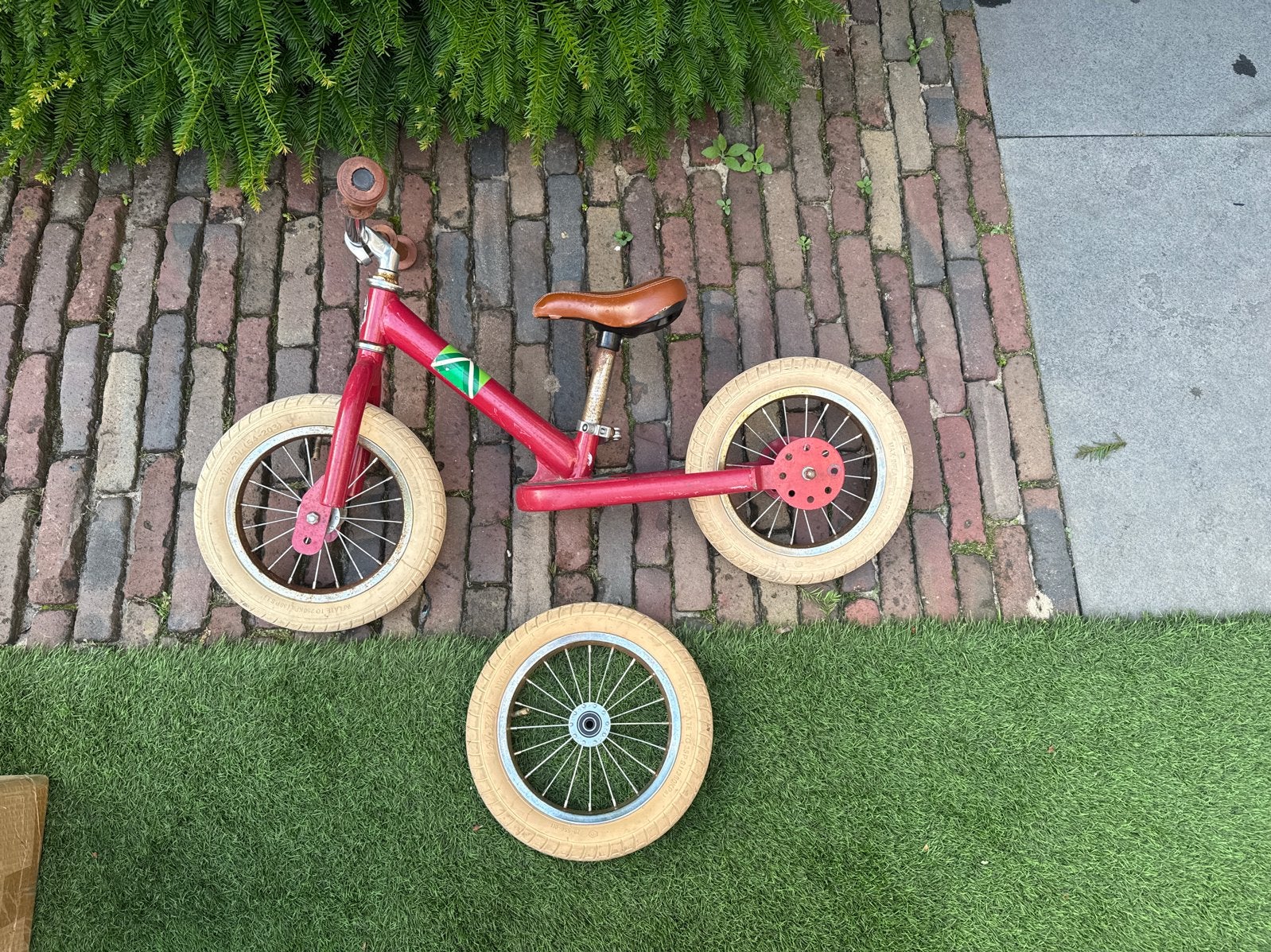 Trybike loopfiets rood - 2-in-1, Kinderen en Baby's, Ophalen, Gebruikt, Loopfiets