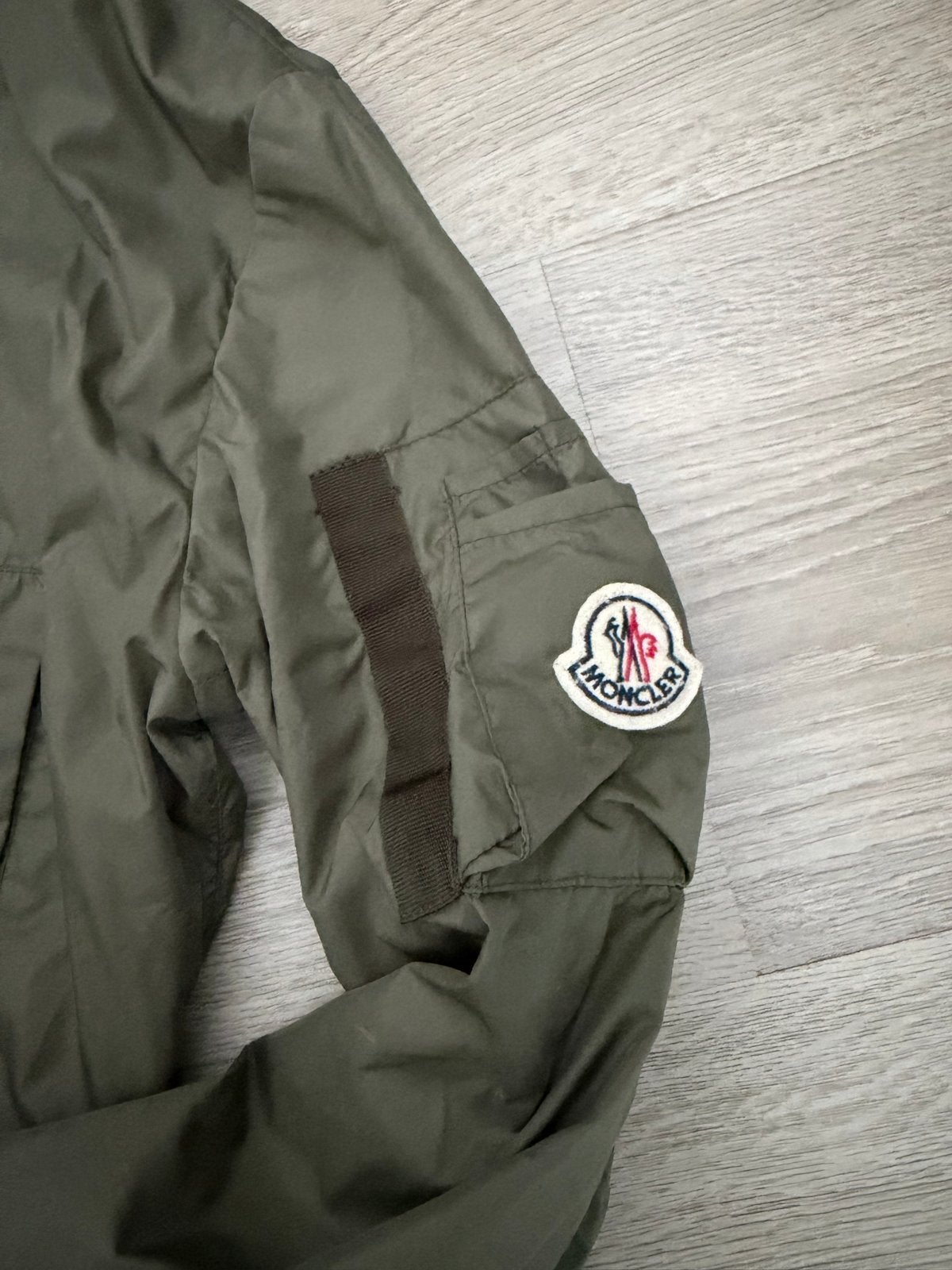 Groene originele Moncler jas - Maat 12 (152cm), Ophalen of Verzenden, Gebruikt, Jongen of Meisje, Jas