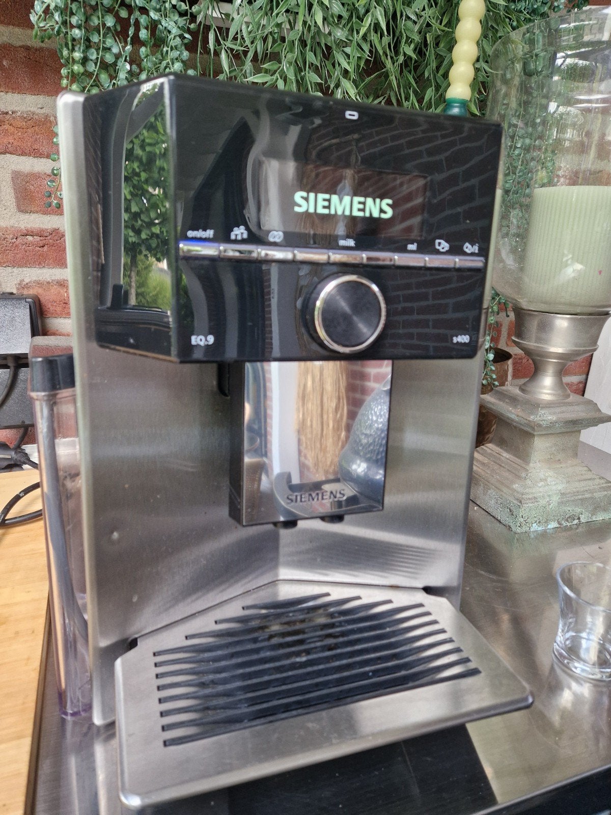 Siemens EQ-9 volautomatisch koffiezetapparaat, Ophalen of Verzenden, Gebruikt, Koffiemachine, Koffiebonen