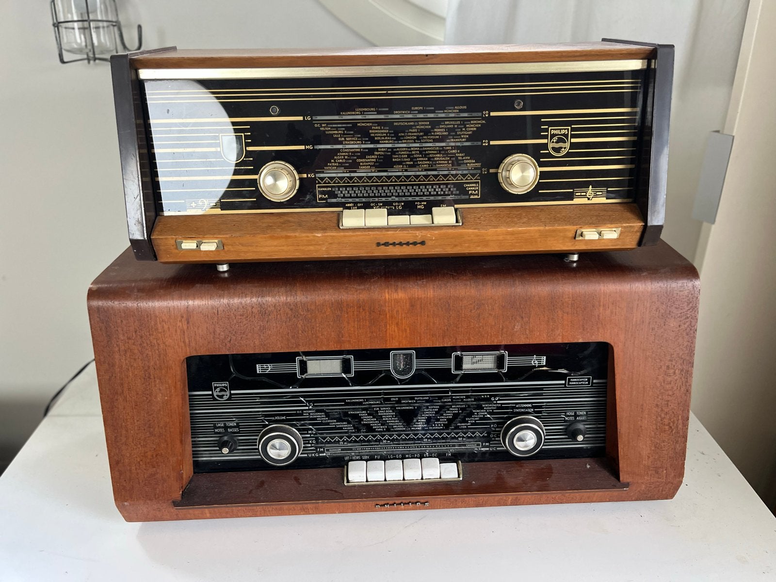 Vintage Philips buizenradio's (2 stuks), Ophalen